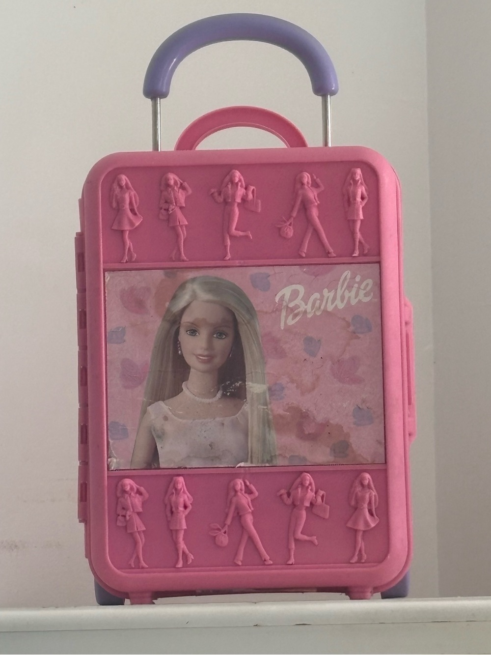 2001 Vintage Barbie Take-A-Long Pink Doll Case with Handle & Wheels – Mattel